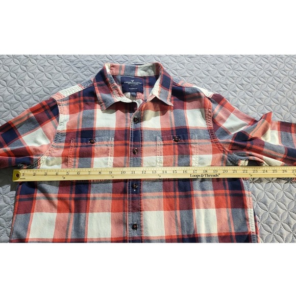 American Eagle Flannel Shirt Classic Fit Button Up Plaid Red Blue Size M - Picture 5 of 12